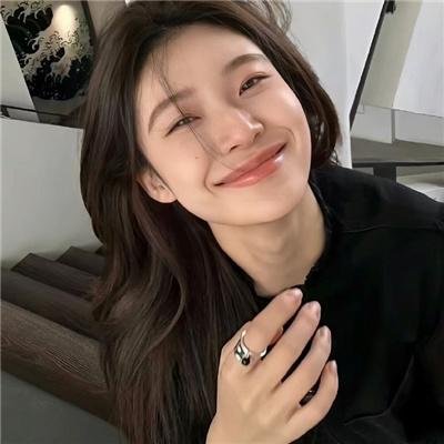 民选总统哈维尔